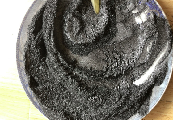 Poudre de graphite en flocons naturels en maille