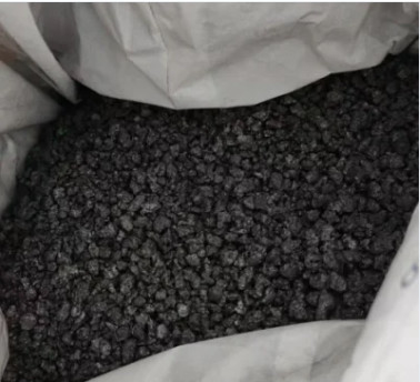 Coke de pétrole graphité à faible S et à haute teneur en carbone pour la coulée de fer