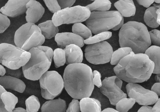 Matériau d'anode en graphite naturel de haute pureté avec faible teneur en cendres